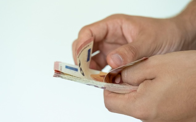 Świadome zarządzanie pieniędzmi – od czego zacząć?